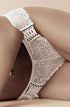 Roza Damaris Brief